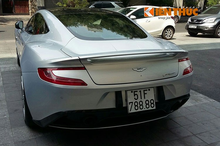 Sieu xe 16 ty Aston Martin Vanquish “bien doc” tai VN-Hinh-8